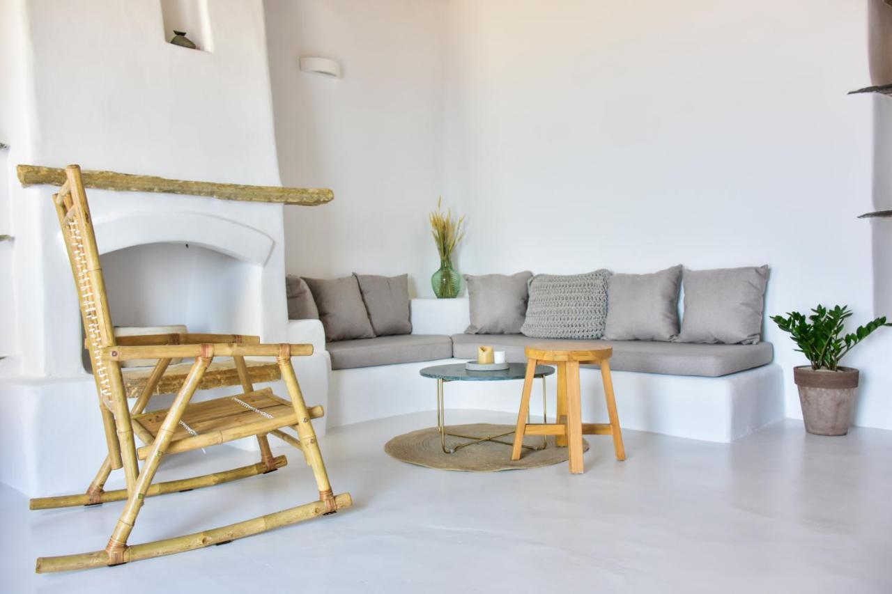 Living Theros Luxury Suites Kardhianí 外观 照片