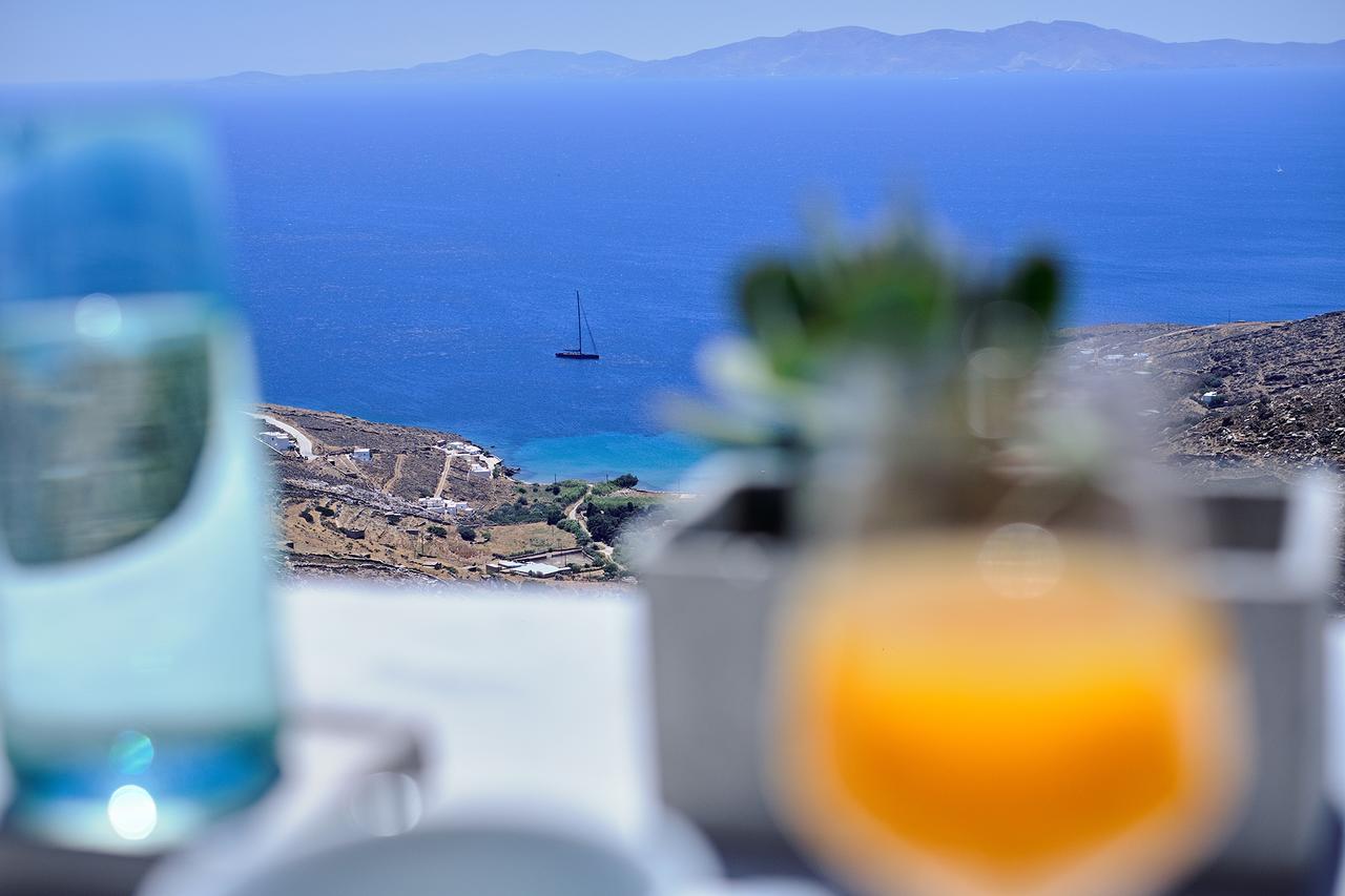 Living Theros Luxury Suites Kardhianí 外观 照片