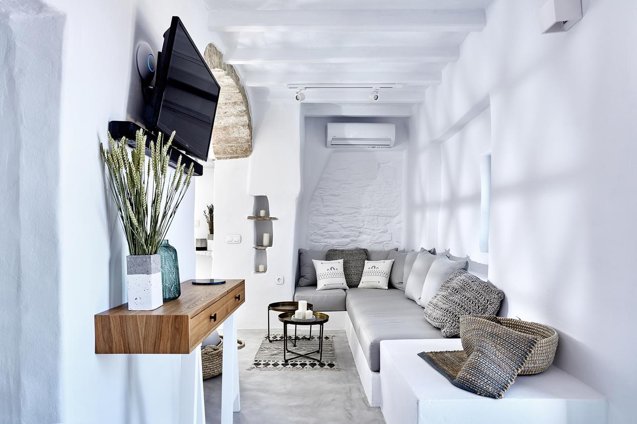 Living Theros Luxury Suites Kardhianí 外观 照片